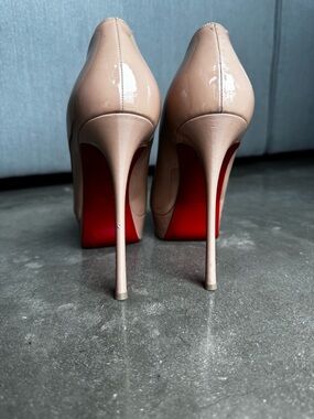 Christian Louboutin Nude Patent Stiletto Pumps with Red Sole